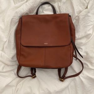 Fossil back pack